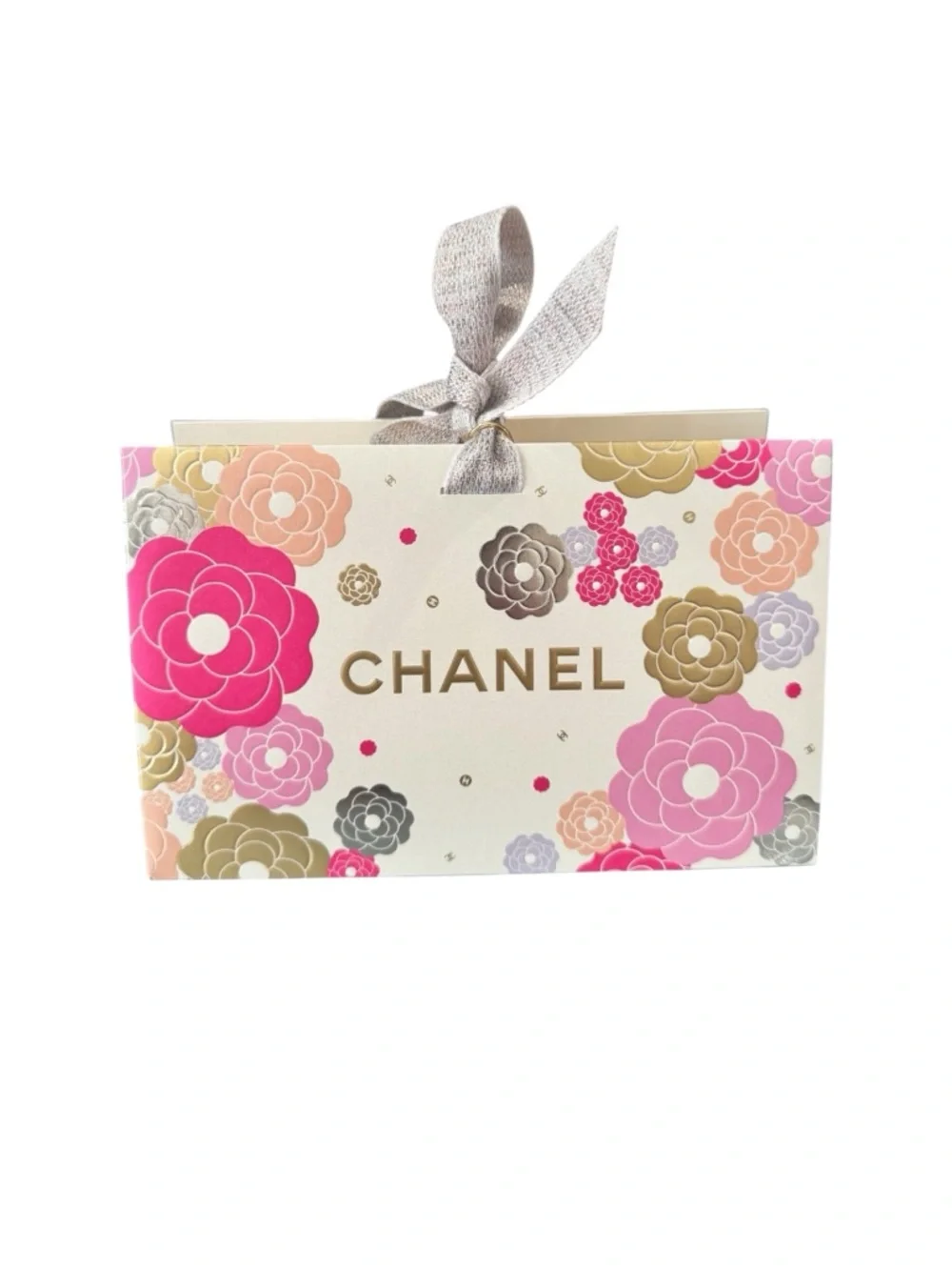 CHANEL Camellia Charm & Floral Box - Picture 6 of 12